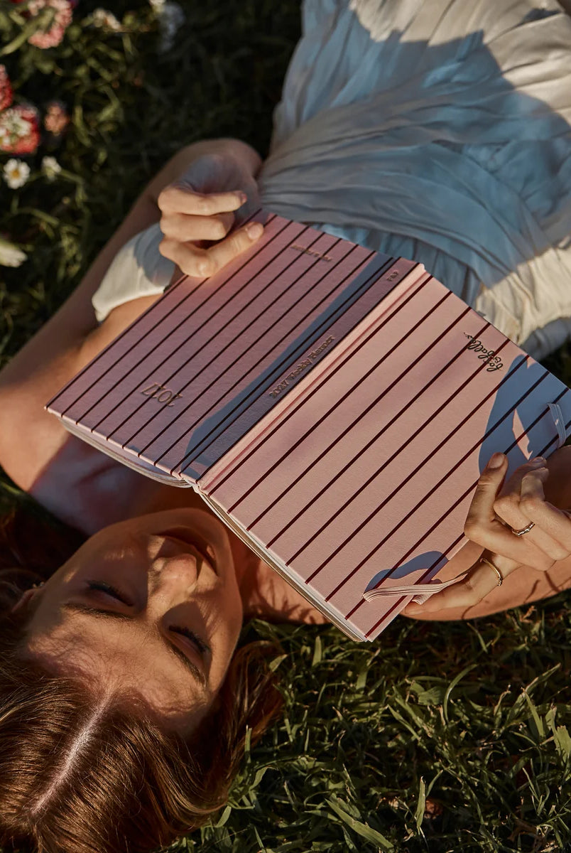 Fox & Fallow - 2027 A5 Horizontal Planner (Rose Pinstripe) Fox & Fallow