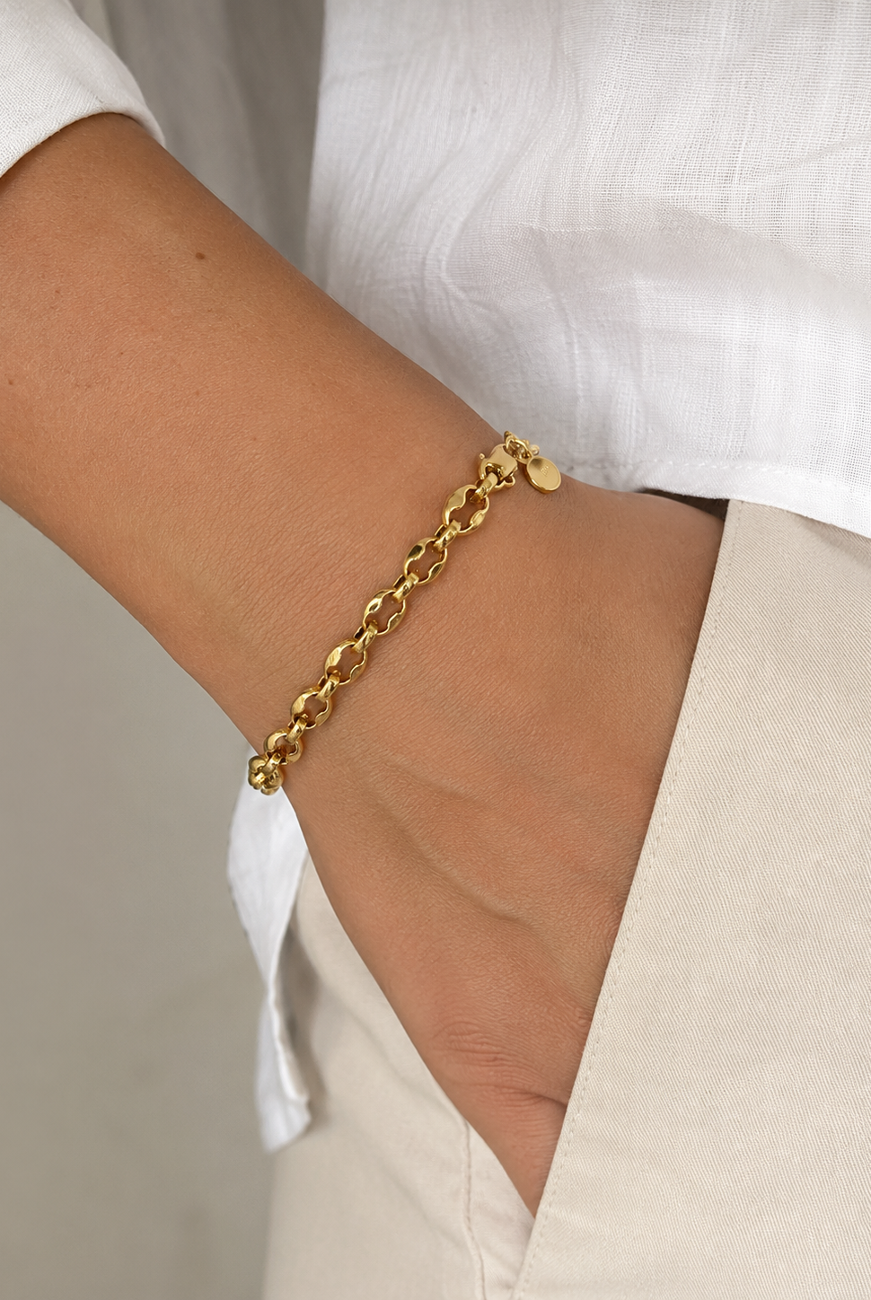 Alya Bracelet (Gold) Dear Blackbird Boutique