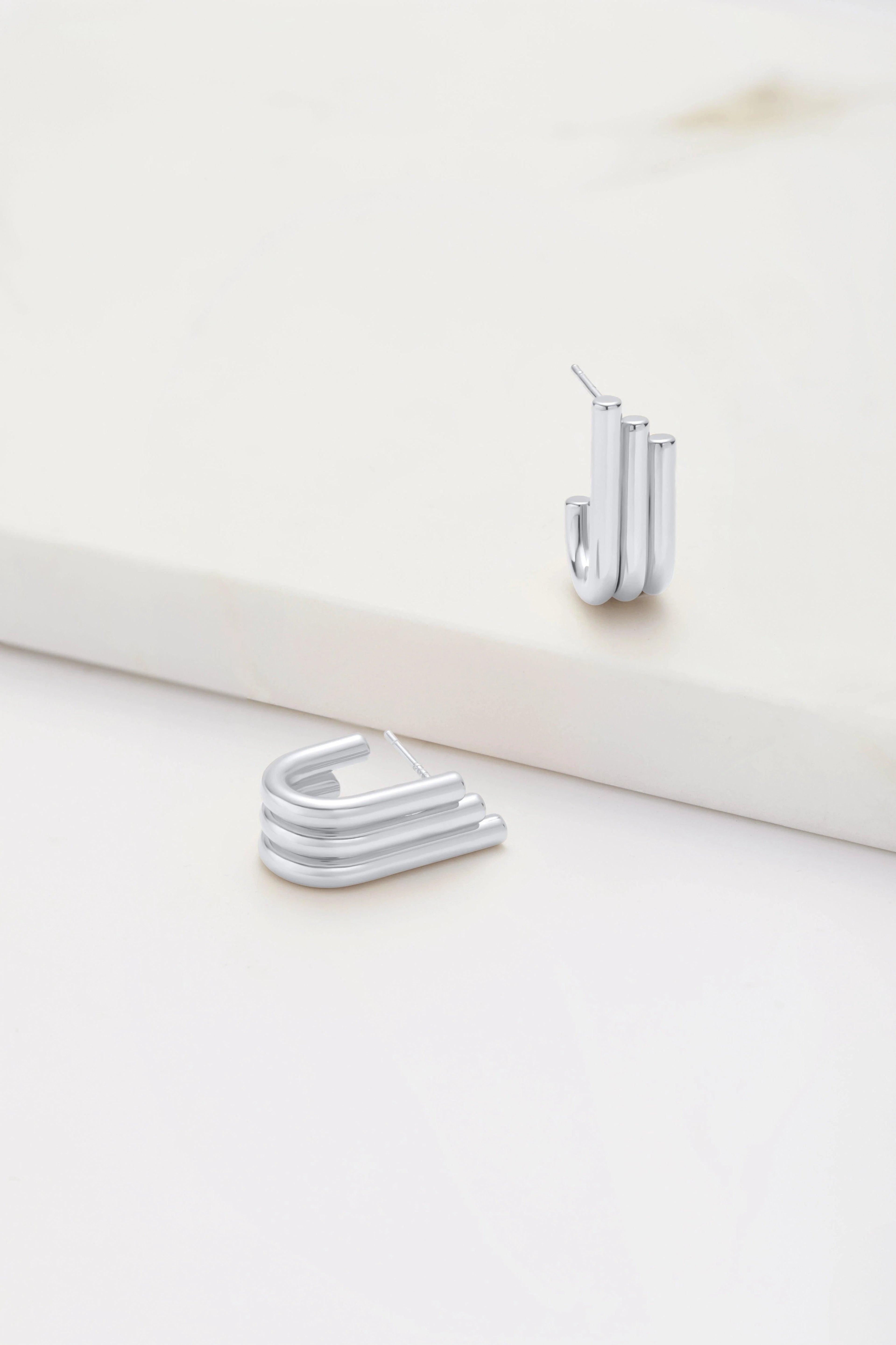Zafino Elly Hoop - Silver Zafino