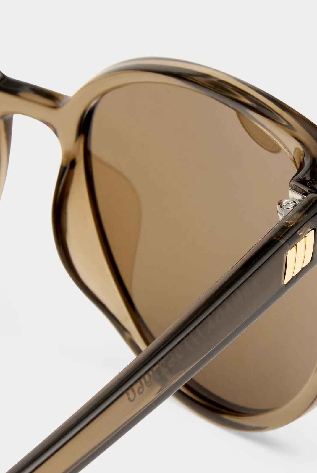 Le Specs - Armada (Cocoa) Le Specs
