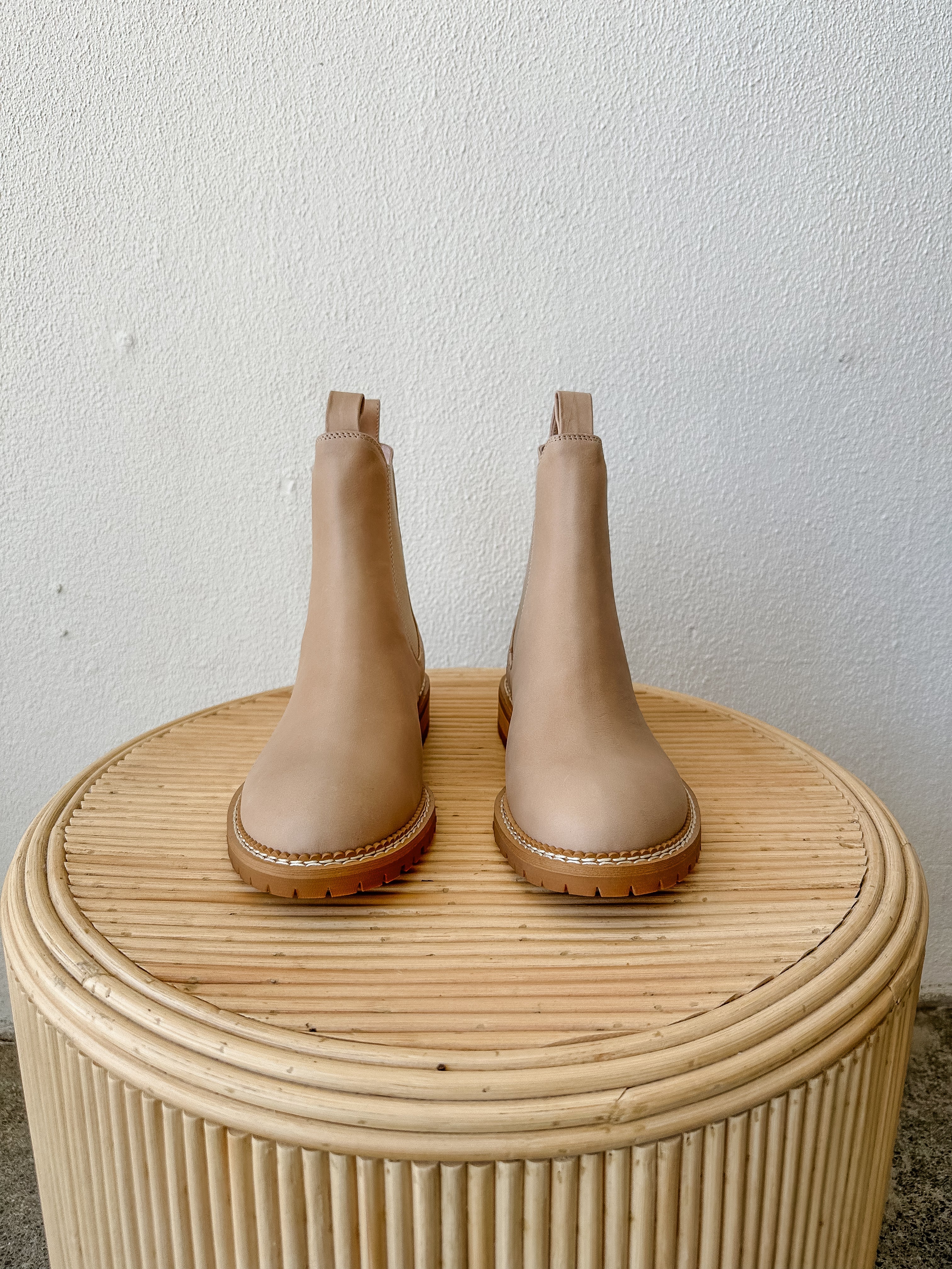 Mollini Roccom - Latte Leather / Natural Sole Mollini