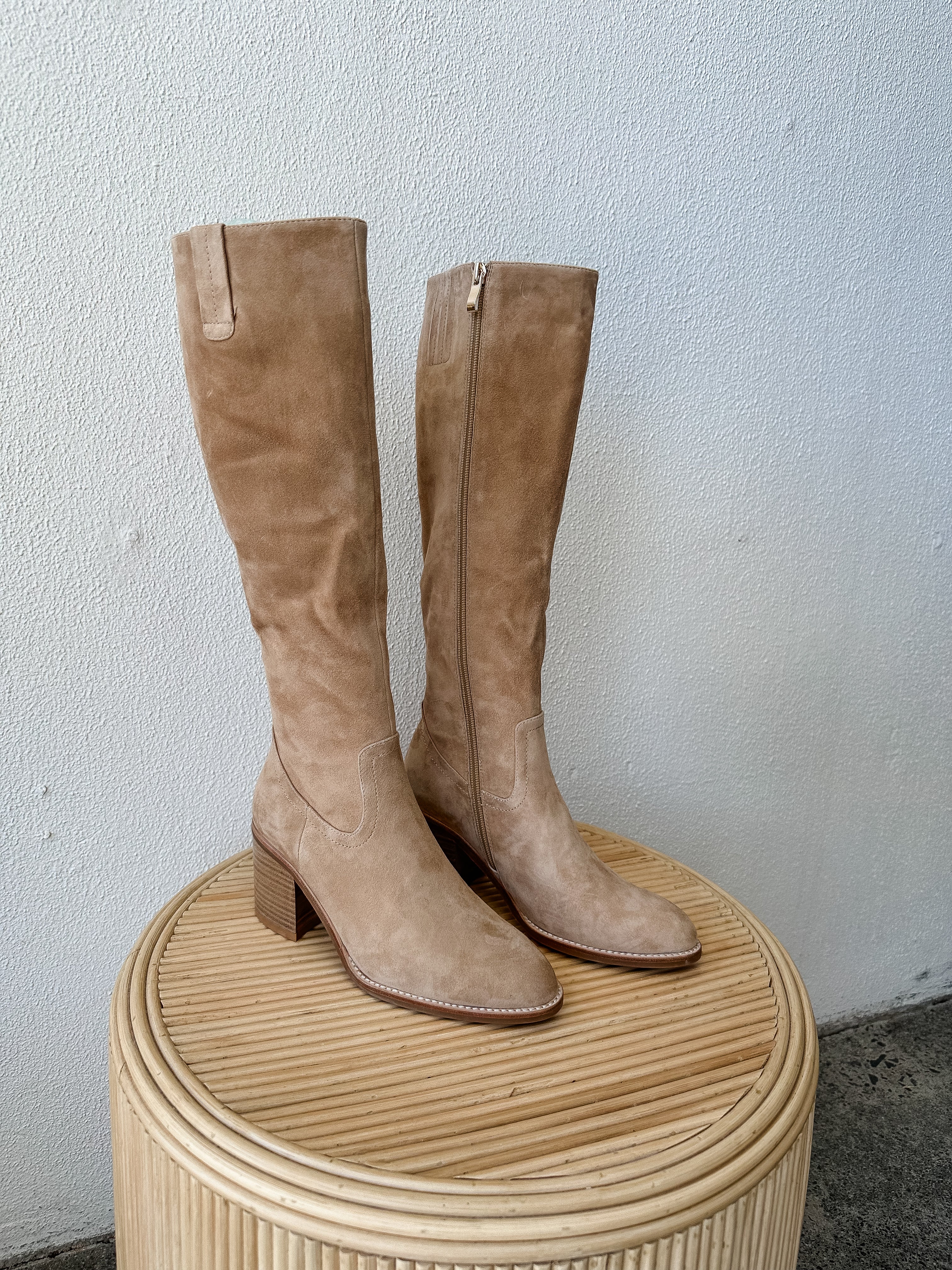 Mollini Cosmmo Suede - Camel / Natural Mollini