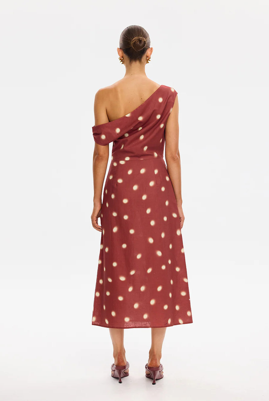 Kivari - Saro Midi Dress (Brick) Kivari