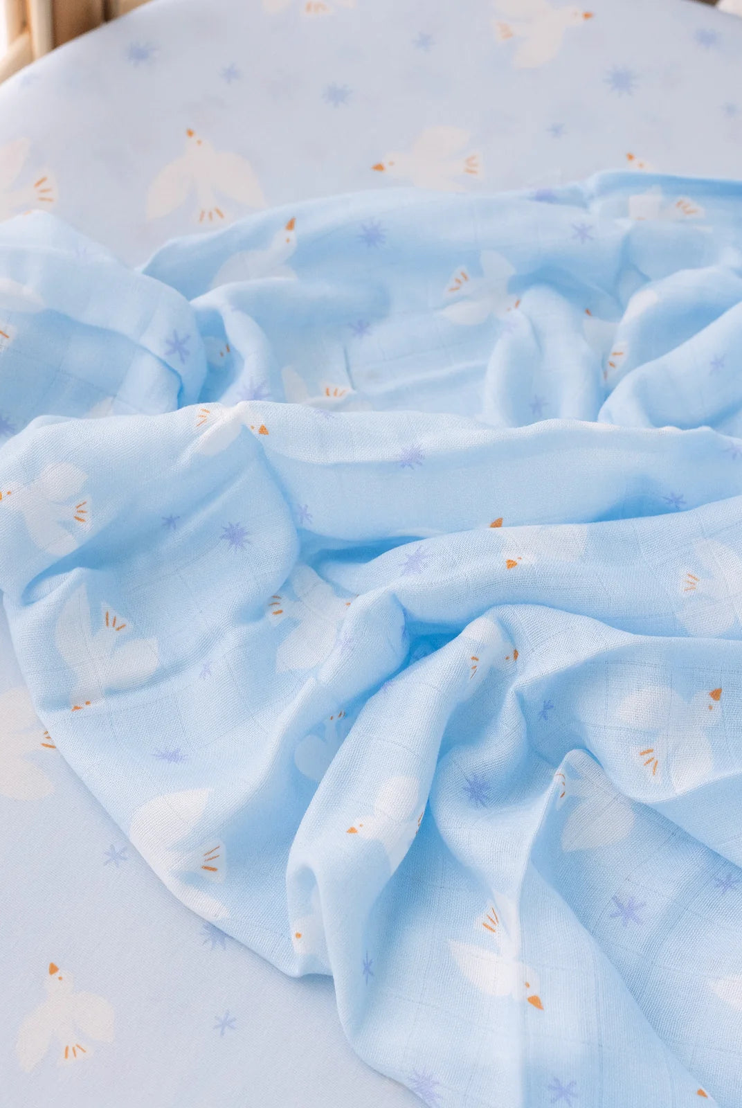 Fox & Fallow - Organic Muslin Wrap (Pink Doves) Fox & Fallow
