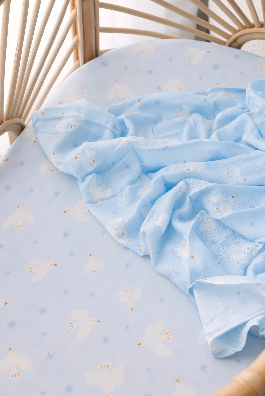 Fox & Fallow - Organic Muslin Wrap (Pink Doves) Fox & Fallow
