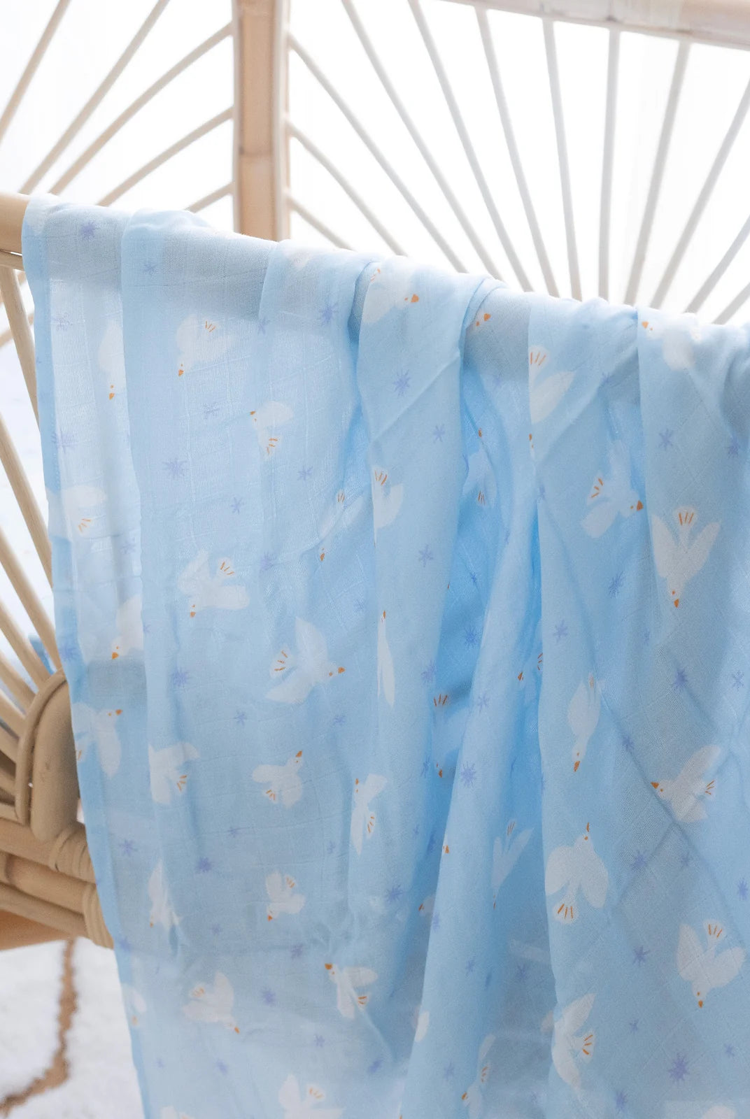 Fox & Fallow - Organic Muslin Wrap (Pink Doves) Fox & Fallow