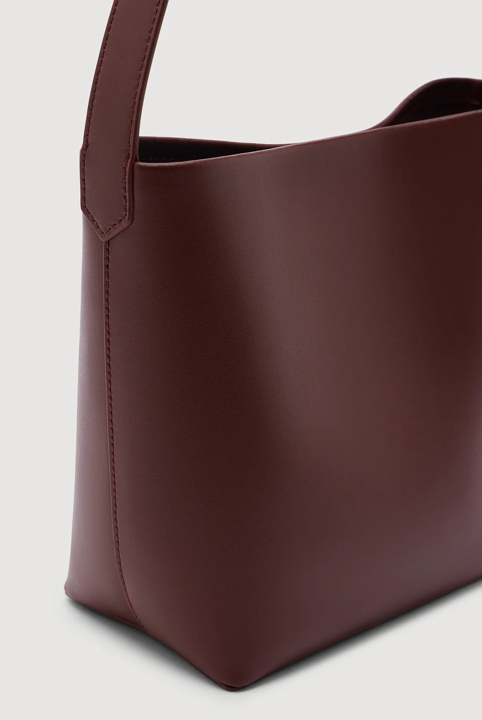 Assembly Label - Nova Mini Bucket Bag (Raisin) Assembly Label