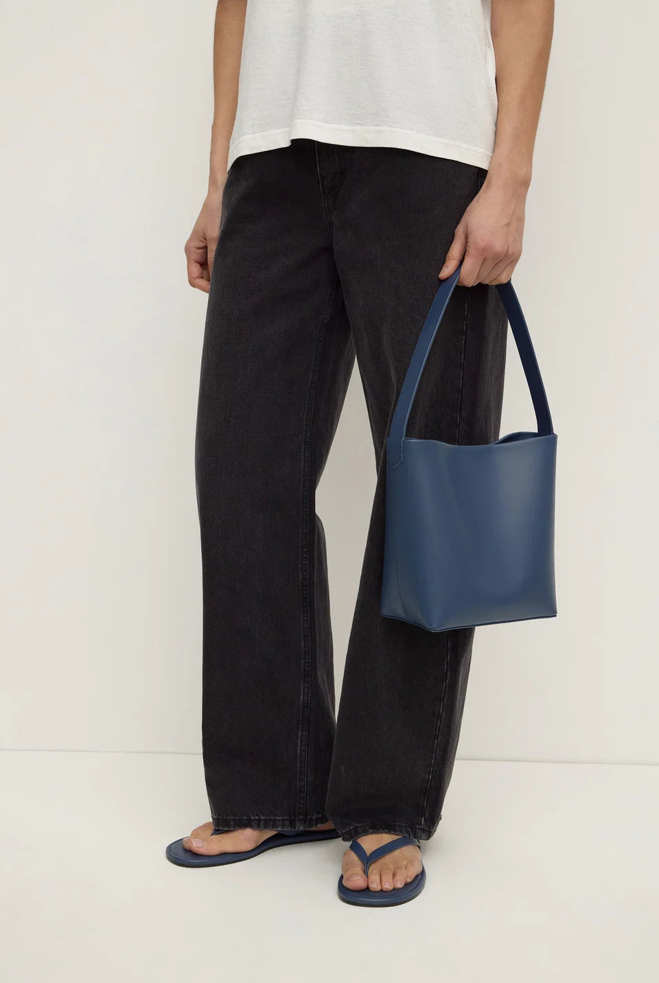 Assembly Label - Nova Mini Bucket Bag (Blue) Assembly Label