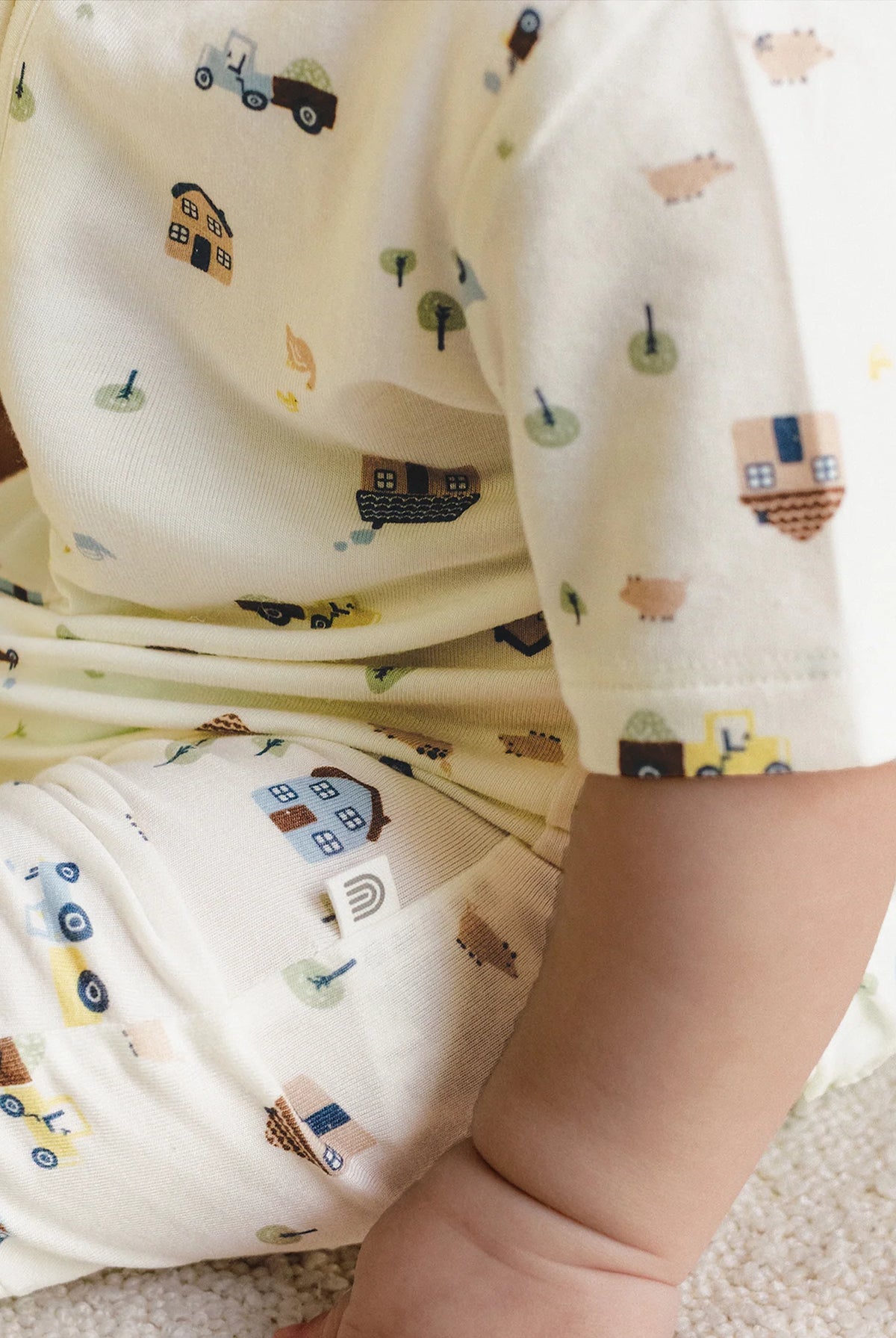 KYND Baby - Day Or Night Onsie Shortsleeve (Pasture) KYND Baby