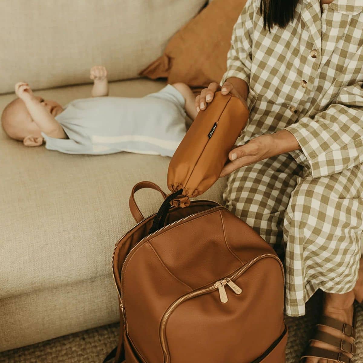 OiOi - Multitasker Nappy Backpack (Brown Vegan Leather) OiOi