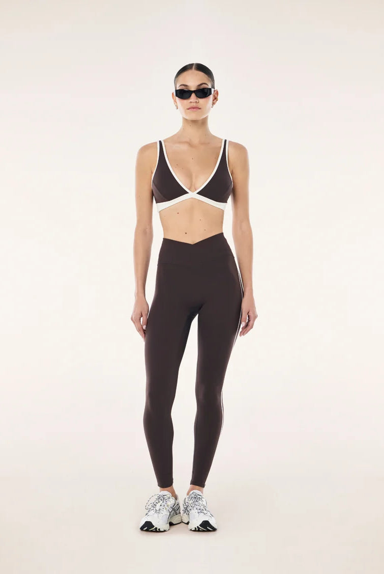 P.E Nation - Vibe Sports Bra (Coffee/Whisper White) P.E Nation