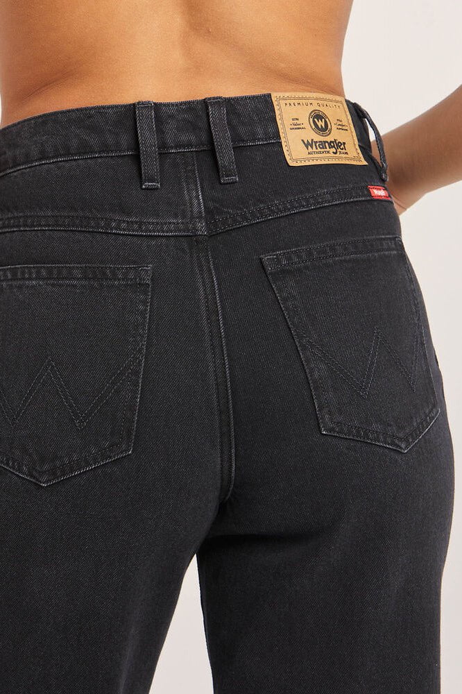Wrangler Mid Rise Vintage Straight Jean - Garage Black Wrangler