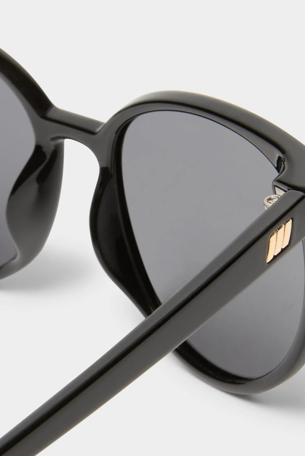 Le Specs - Armada (Black) Le Specs