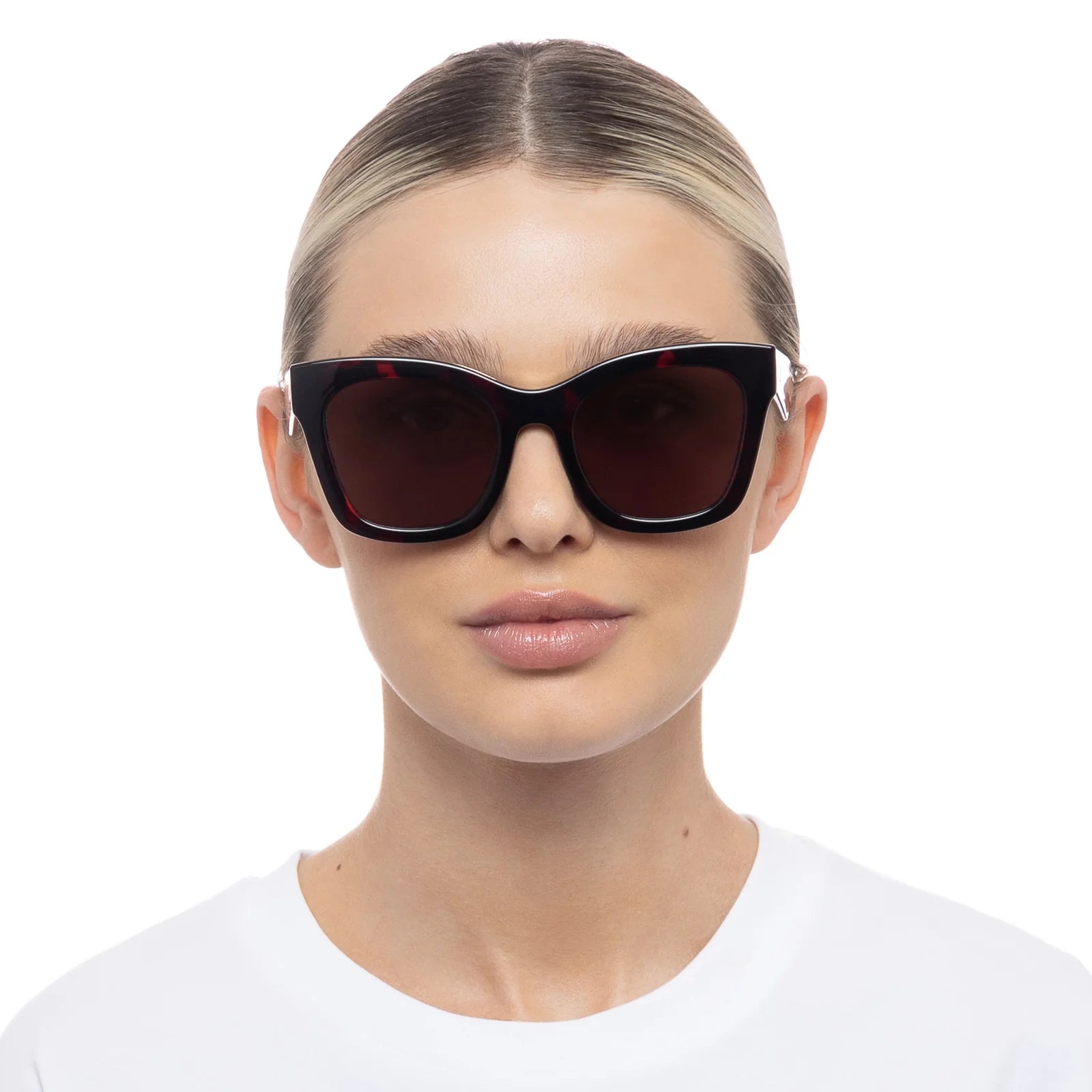 Le Specs - Showstopper (Cherry Tort) Le Specs