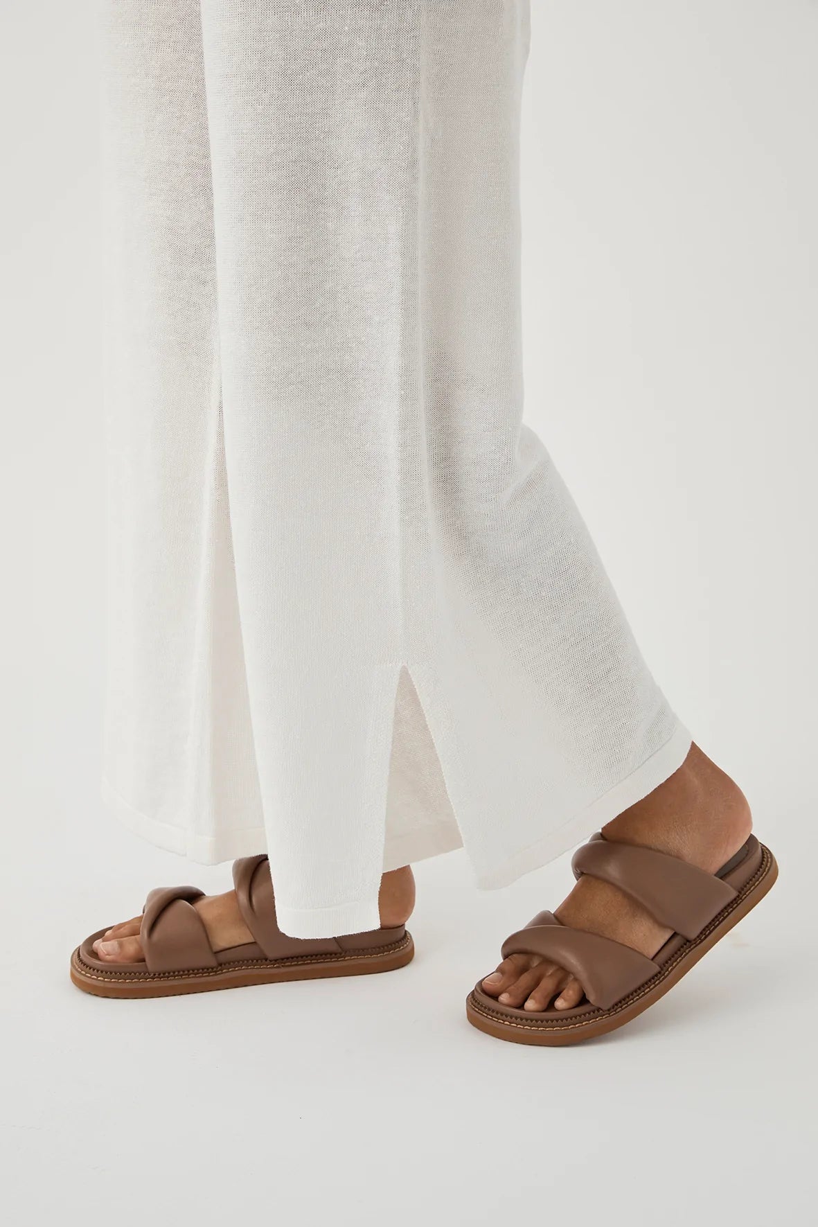 Arcaa Brie Pant - Cream Arcaa