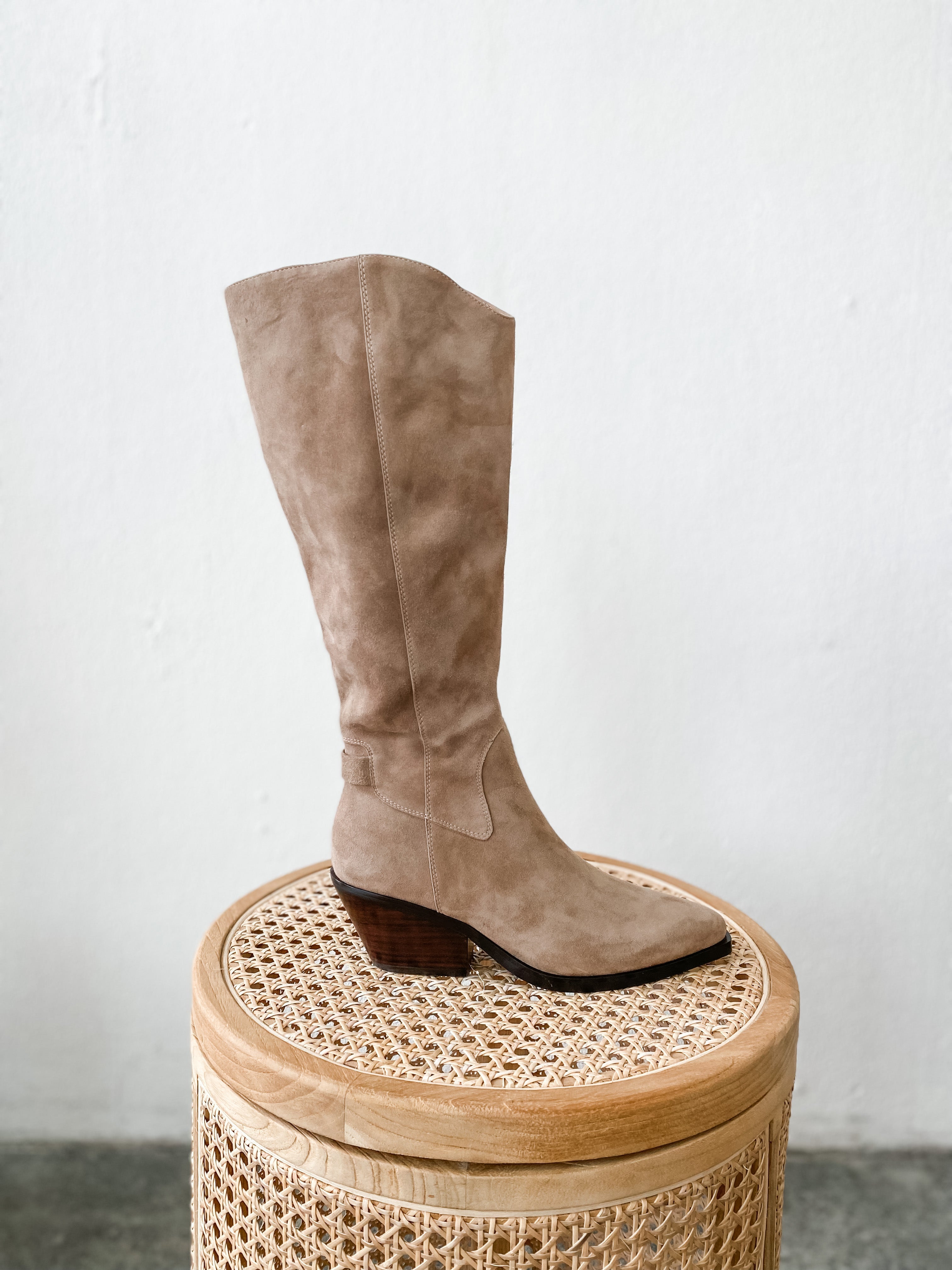 Mollini Relax - Coffee Suede Mollini