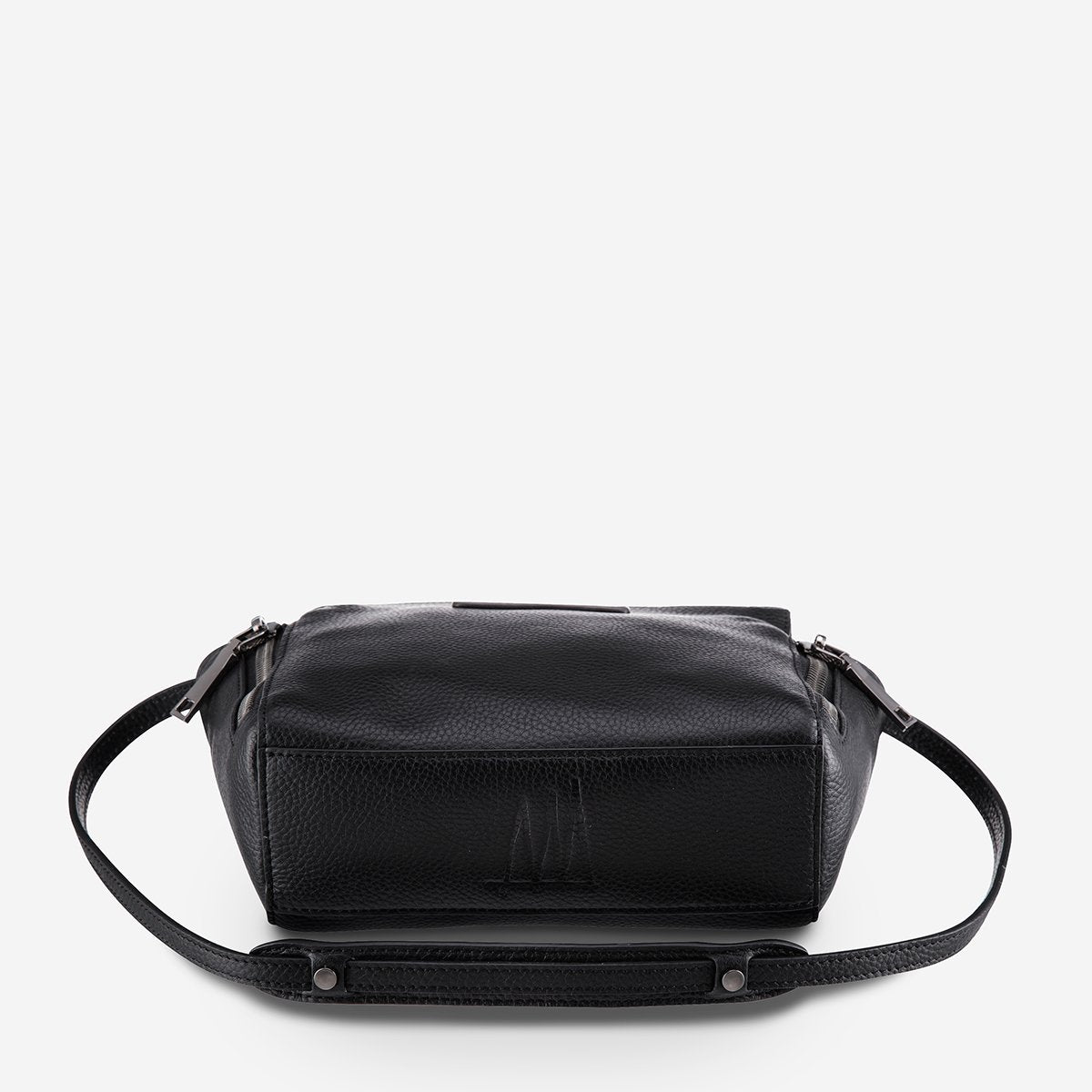 Status Anxiety The Ascendants Bag - Black Pebble Status Anxiety