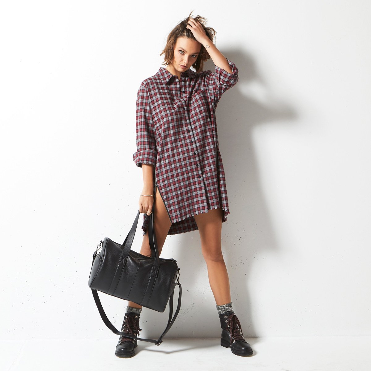 Status Anxiety Deep End Bag - Black/Gunmetal Status Anxiety