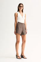 Elka Collective - Fluer Short (Taupe) Elka Collective