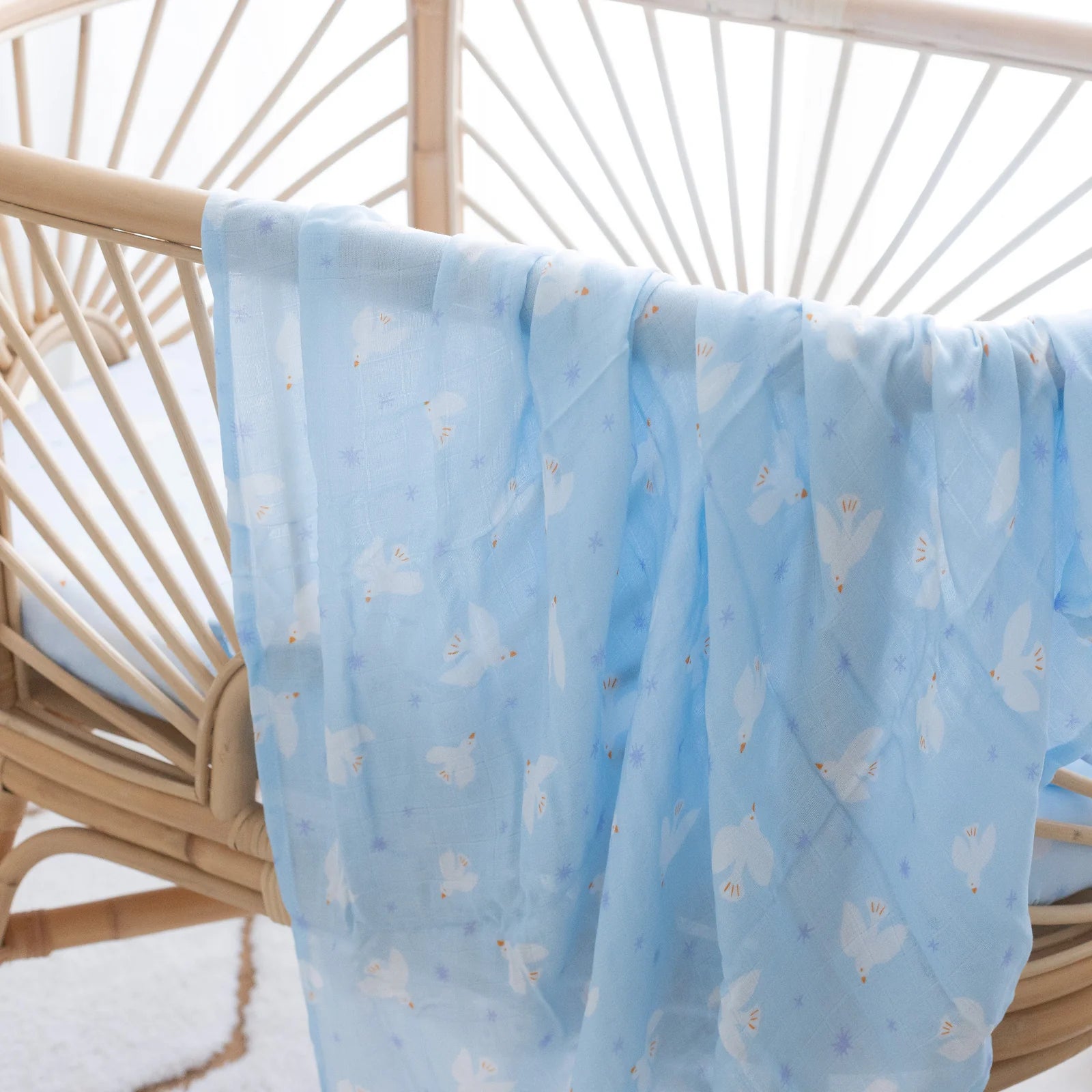 Fox & Fallow - Organic Muslin Wrap (Pink Doves) Fox & Fallow