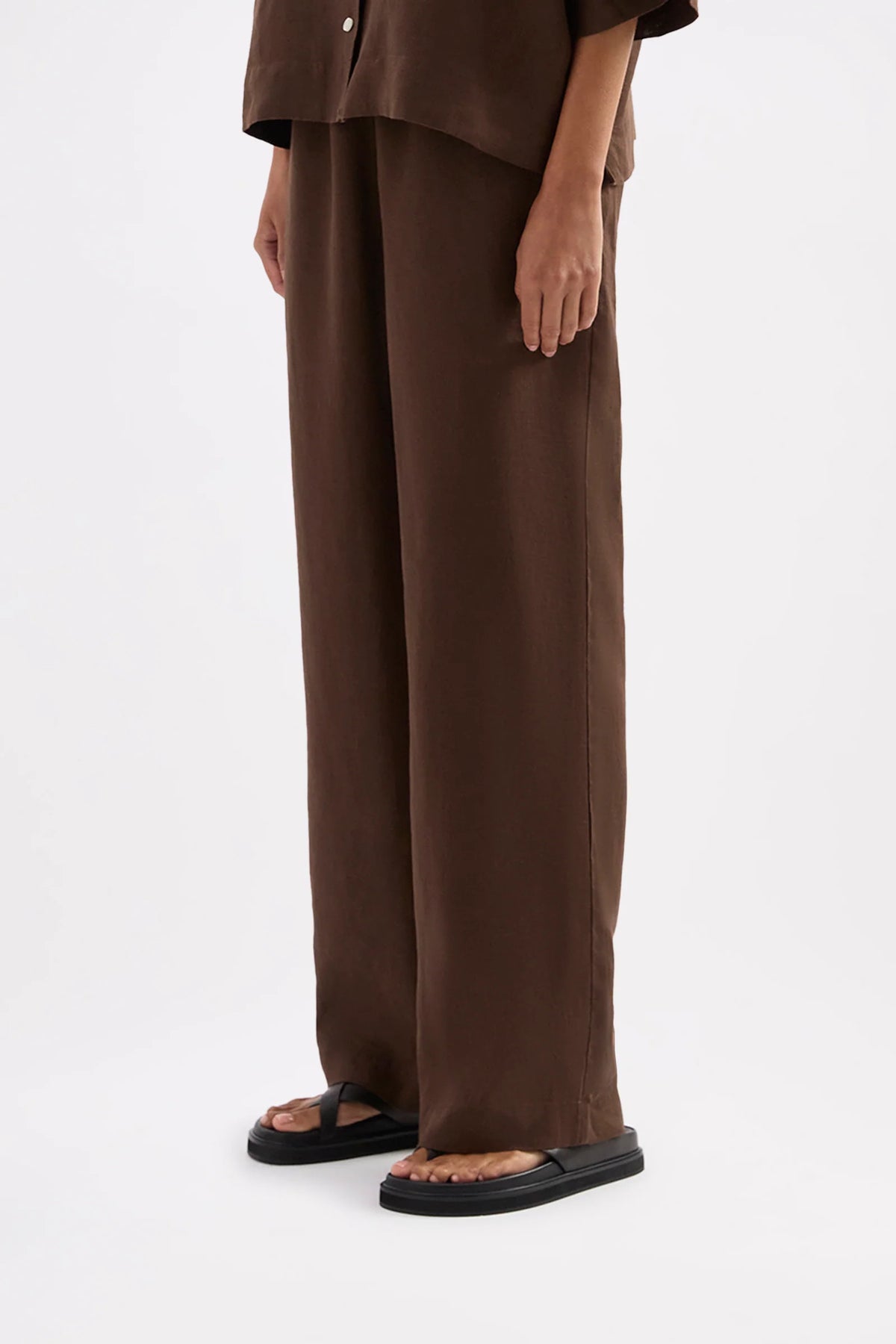 Nude Lucy - Lounge Linen Crop Pant (Chocolate) Nude Lucy